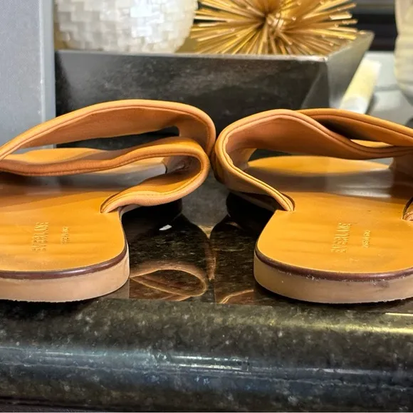 🇮🇹  Everlane The Day Crossover Sandal
