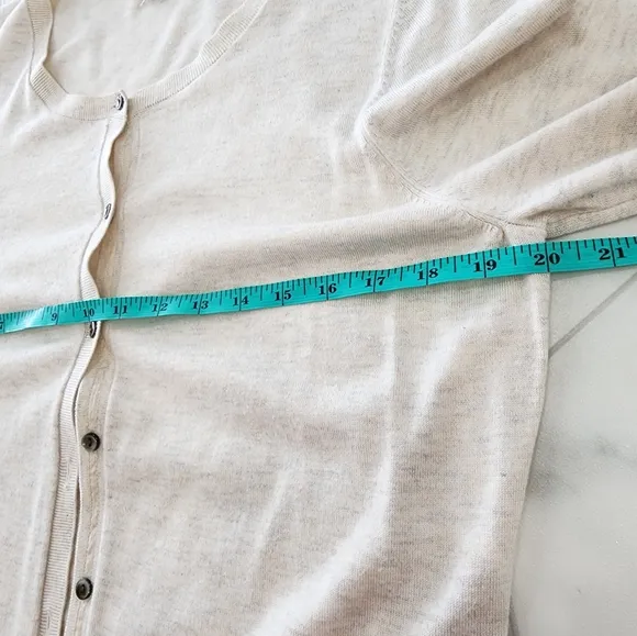 [ HALOGEN] womens size XL, Stella long sleeve, button up cardigan in Oatmeal .