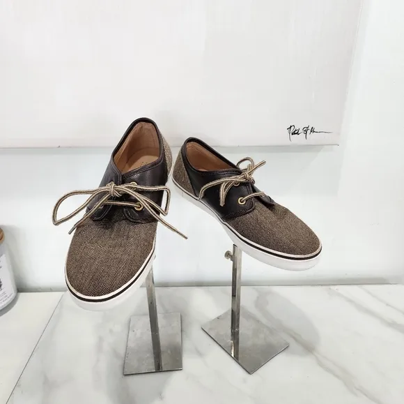 [ JANIE AND JACK] boys size 3,brown leather/ herringbone print lace up shoe.