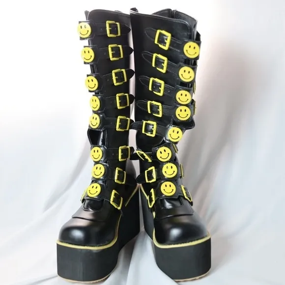 🅽🅴🆆 smiley face platform buckle boots, 90s happy face, EU 39 / US 7-8