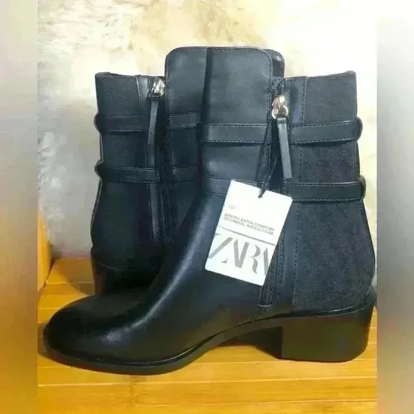 - Zara STRAPPY ANKLE BOOTS WITH BUCKLE🔥🔥🔥🔥🔥