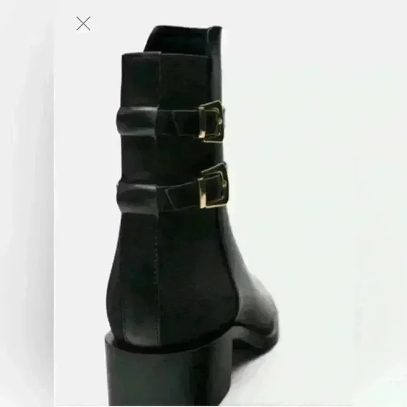 - Zara STRAPPY ANKLE BOOTS WITH BUCKLE🔥🔥🔥🔥🔥