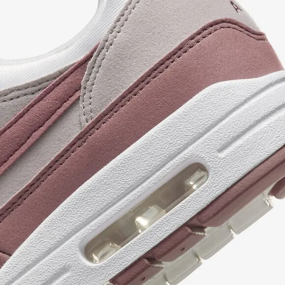 10.5W/9M - [NEW] Women's Nike Air Max 1 Casual Shoes White DZ2628-104
