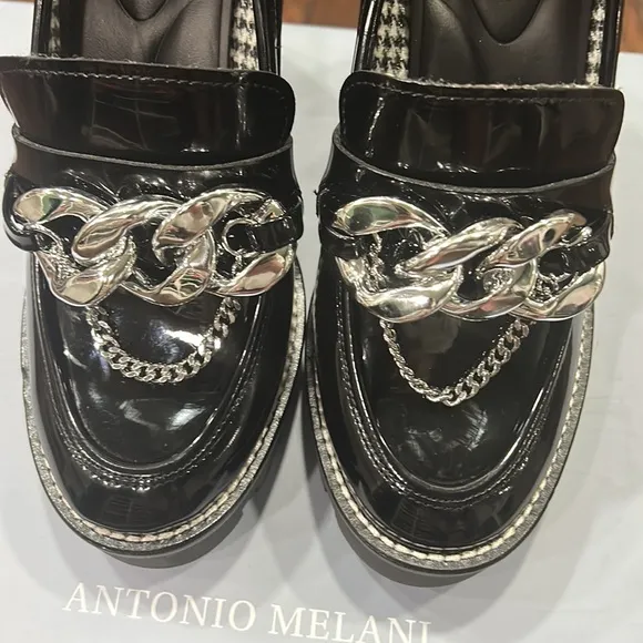 2023 Stunning ANTONIO MELANI Patton leather/Silver Shoes. Extremely comfortable