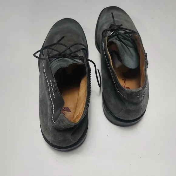 7 For All Man Kind Gray Suede Chukka Boots Size 11