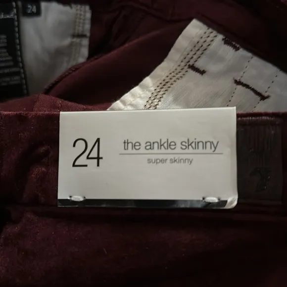 7 For All Mankind VELVET  THE ANKLE SKINNY IN CABERNET PANTS NWT SZ 24