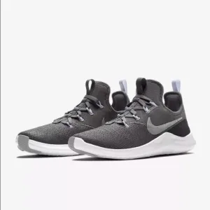 9.5W / 8M - [NEW] Nike Free TR8 Women's Running Shoes Gunsmoke 942888-005