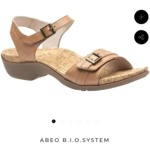 Abeo Tan Leather Adjustable Strappy with Velcro Nora Sandles 10 Narrow