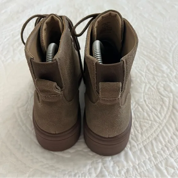 ABEO Vista Lace Metatarsal in Taupe Suede Size 7.5
