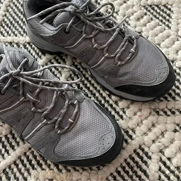 Abeo Women’s Janet Hiking Boots Shoes Size 9 in Gray