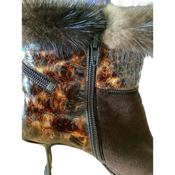 ACCADEMIA MINK TRIMMED ITALIAN SUEDE AND EMBOSSED LEATHER BOOTIES EU 40 US 9
