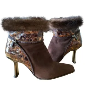 ACCADEMIA MINK TRIMMED ITALIAN SUEDE AND EMBOSSED LEATHER BOOTIES EU 40 US 9
