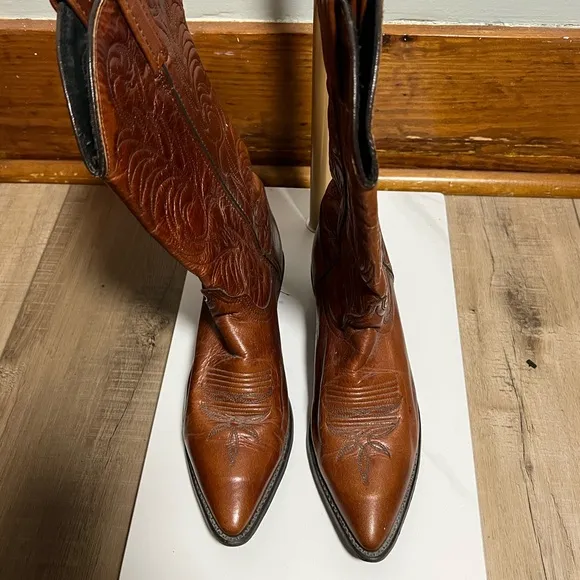 ACME Brown Cowboy Western Boots with Decorative Stitching and Pointed Toe
