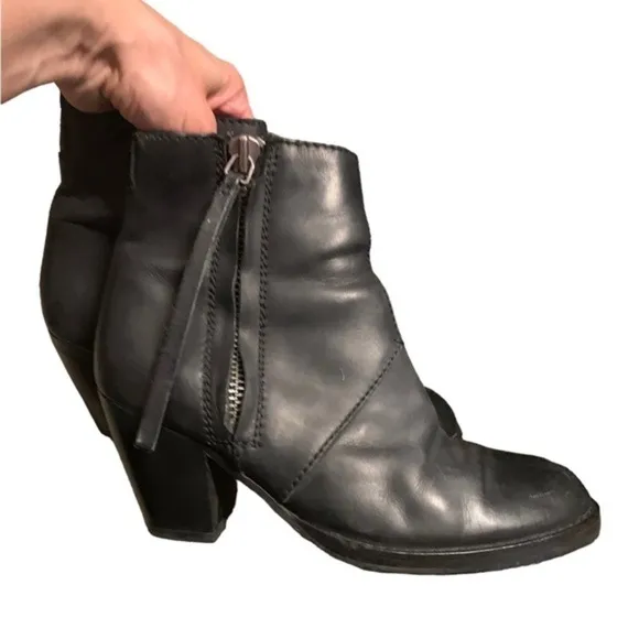 ACNE Studios Pistol Ankle Boots Black Leather Size 37 Size 7