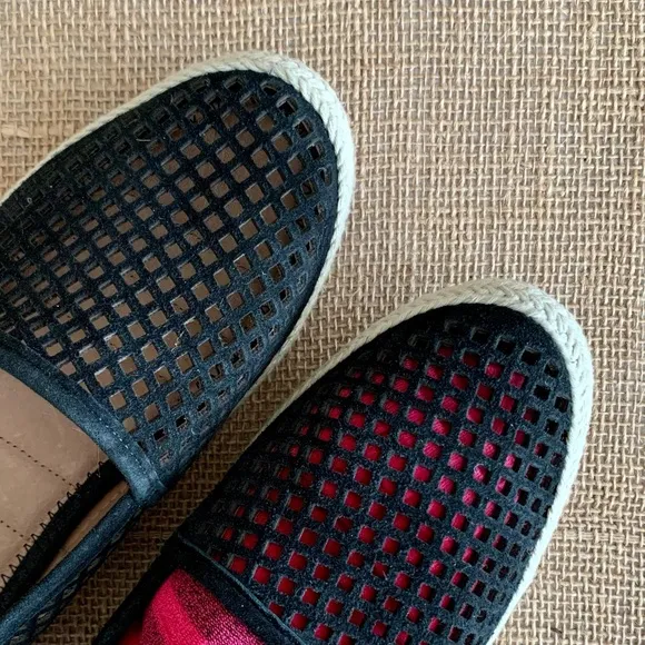 ADAM TUCKER By Me Too Flexible Black Flats Shoes Espadrille Rope Detail 7 NWOT