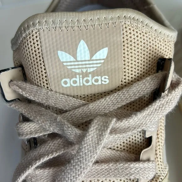 Adidas Boost NMD_R1  Runner Women’s Sneakers Size 8.5