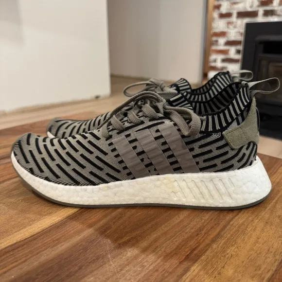Adidas NMD R2 Primeknit Trace Cargo Olive Green BA7198 Running Shoes Sneaker 10