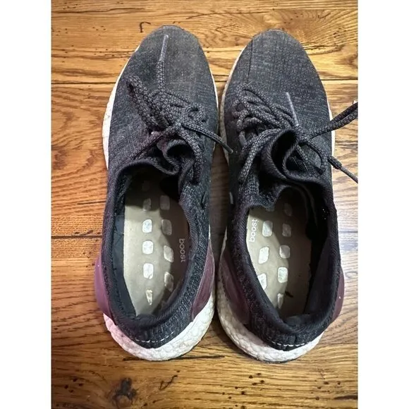 ADIDAS PureBoost Core Black/burgundy Men's Running Shoes Sz 11