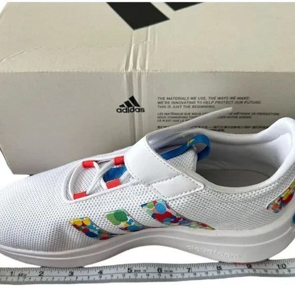 Adidas Racer TR 23 EL Big Kids 6.5 ID7920 White with Geometric Designs