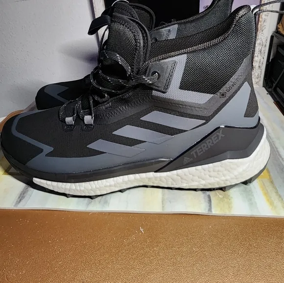 Adidas Terrex Free Hiker 2 GTX Hiking Shoes Black/Grey  Men's Size 12.5 NEW