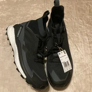 Adidas Terrex Free Hiker 2 Hiking Shoes Carbon Black White
