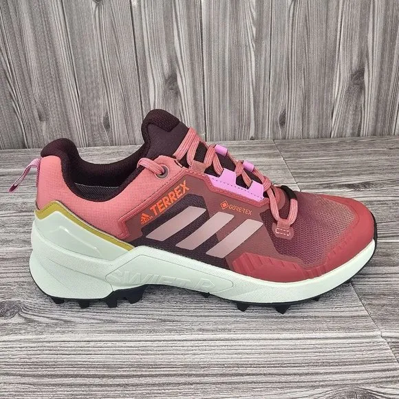 Adidas Terrex Swift R3 Gore-TEX - Red/Wonder Oxide/ Lilac - Women's Size 8.5 NEW