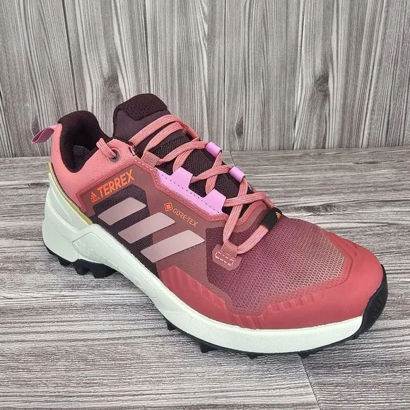 Adidas Terrex Swift R3 Gore-TEX - Red/Wonder Oxide/ Lilac - Women's Size 8.5 NEW
