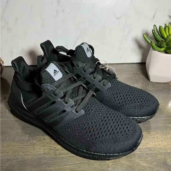 adidas UltraBOOST 1.0 DNA Triple Black