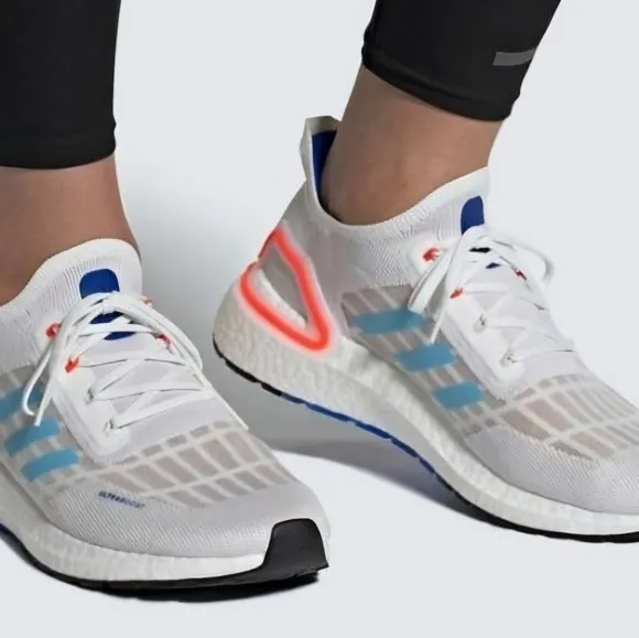 ADIDAS Women  Ultraboost Summer.rdy Sneaker -Size8.5 new