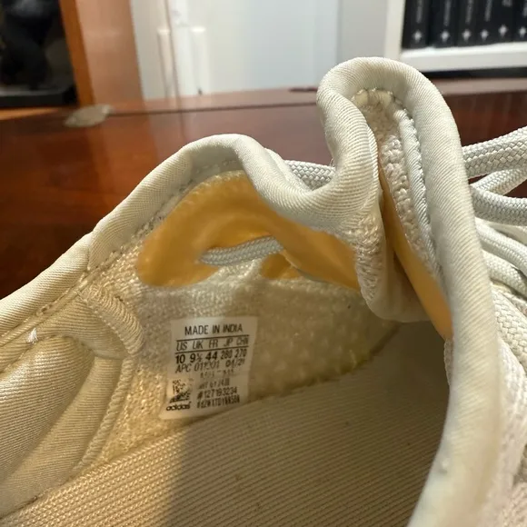 Adidas Yeezy Boost 350 V2, “Light” Color Changing Colorway, US Men’s Size 10