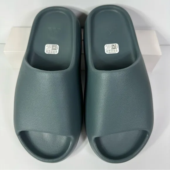 ADIDAS YEEZY SLIDES SLATE MARINE MENS SHOES SIZE 10 SLIP ON KANYE WEST BLUE GRAY