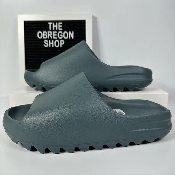 ADIDAS YEEZY SLIDES SLATE MARINE MENS SHOES SIZE 10 SLIP ON KANYE WEST BLUE GRAY