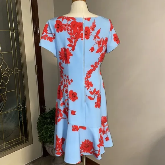 Adrianna Papell sheath floral ruffled hem dress short sleeve side drape / ruched