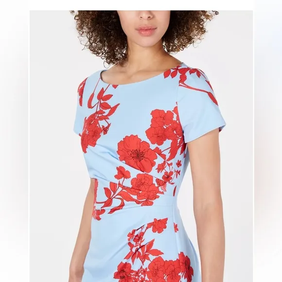 Adrianna Papell sheath floral ruffled hem dress short sleeve side drape / ruched