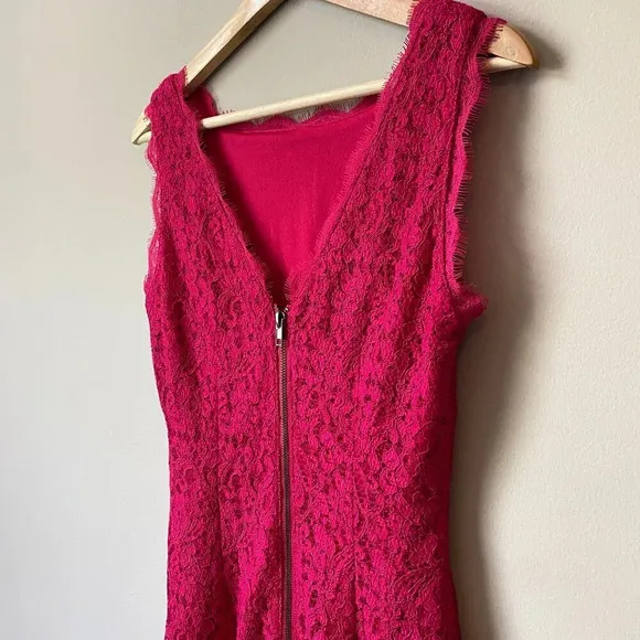 Adrianna Papell Women's Size 4 Sleeveless Lace Bodycon Pink Cocktail Mini Dress