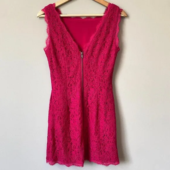 Adrianna Papell Women's Size 4 Sleeveless Lace Bodycon Pink Cocktail Mini Dress