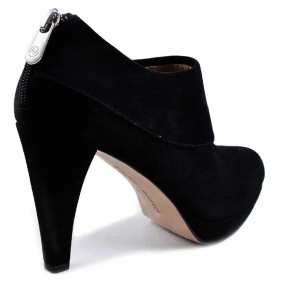 Adrienne Vittadini Ankle Boots Suede Leather Black Booties Size 9.5M New in Box
