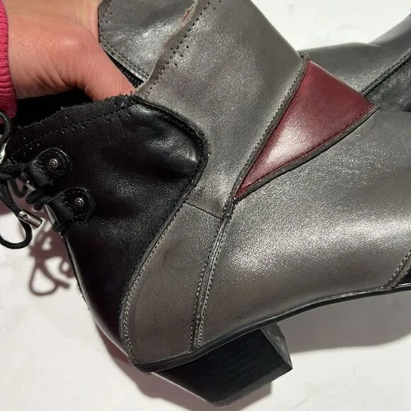 Aetrex leather Booties Size 9. B63