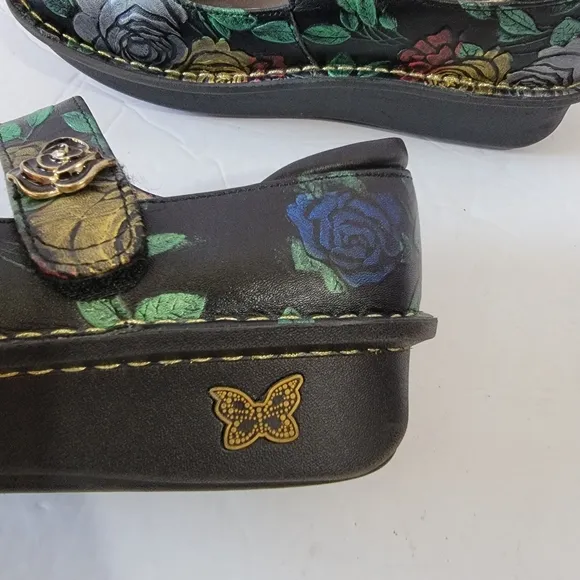 Alegria Paloma Workwomanship  Marijane Shoe Sz 35 Leather Upper Purple Floral