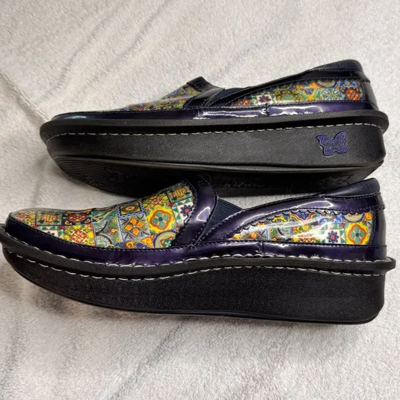 Alegria women’s Colorful Mosaic Slip-On Shoes size EU 39 (US size 8)