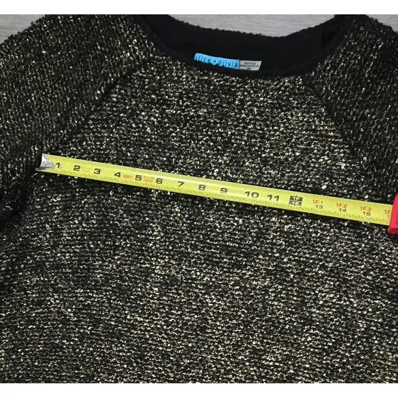 Alice   Olivia Metallic Gold Black Wool Blend Tweed Boxy Sweater Size Medium