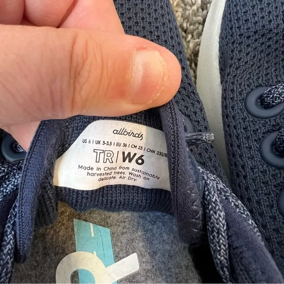 Allbirds Women’s Tree Runner Marine‎ Blue Knit Sneakers Size 6