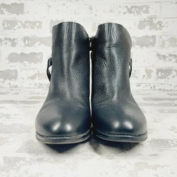 American Rag Ashlyn Women’s Leather/Suede  Ankle Boots V828