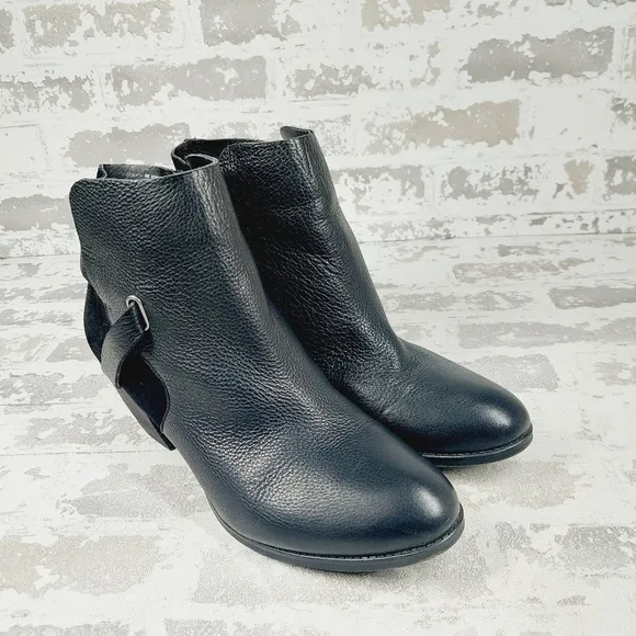 American Rag Ashlyn Women’s Leather/Suede  Ankle Boots V828