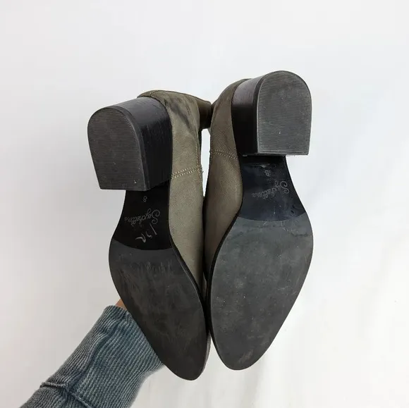 Anthropologie Seychelles In a Trance Booties Chelsea Ankle Boots Classic sz.8