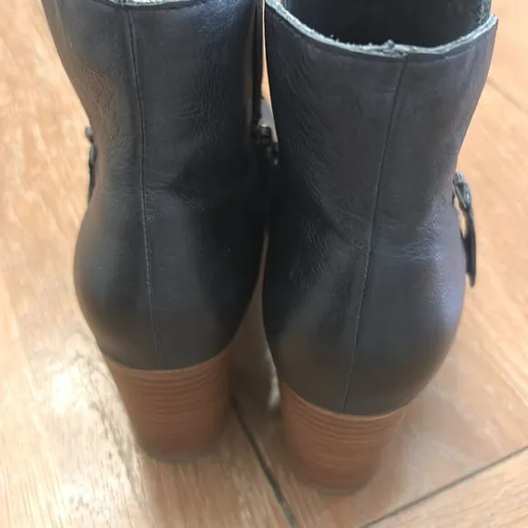 Anthropologie Silent D Uriah Leather Ankle Boots