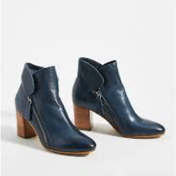 Anthropologie Silent D Uriah Leather Ankle Boots