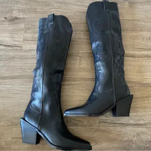 Aqua Ace Snip Toe High Heel Western Boots Sz 6