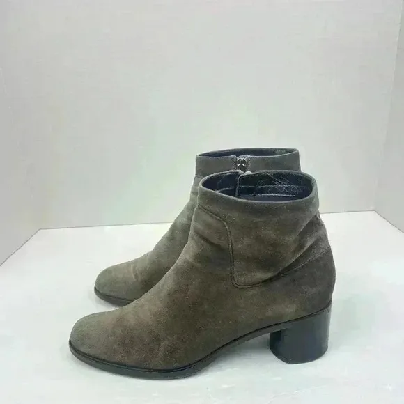 Aquatalia  Ankle Boots Gray Chelsea Suede Block Heel Bootie 9.5 Made In Italy.