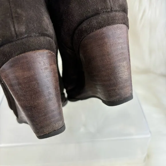 ARIAT BROADWAY WESTER WEDGE ANKLE BOOTS